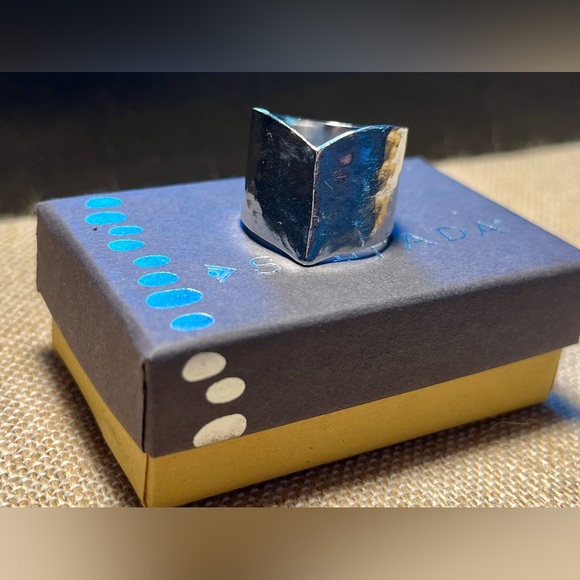 Silpada “Corner Street” Ring - Picture 7 of 16